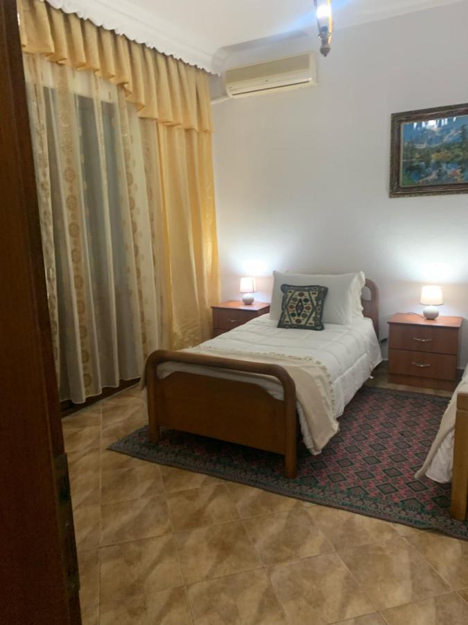Vila Demaj! Free Parking เบราท ภายนอก รูปภาพ
